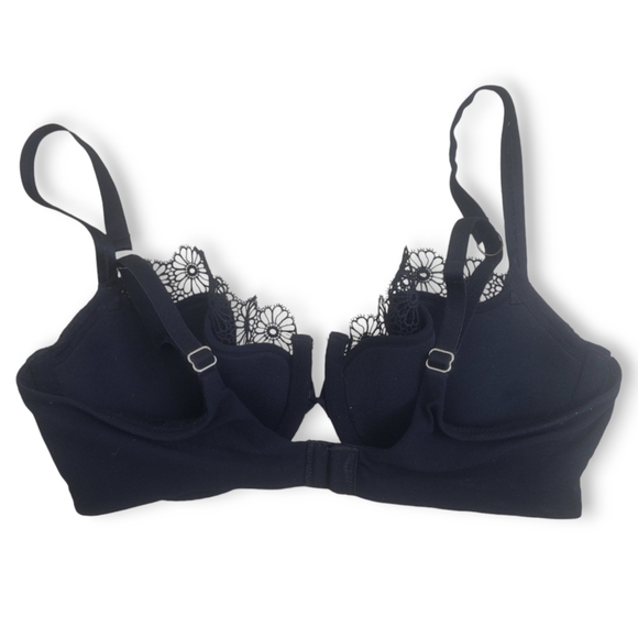 VICTORIA'S SECRET - NWOT "Very Sexy" Black Lace Wire Free Push Up Bra Size 34D - Picture 1 of 5